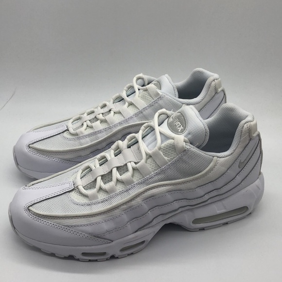 New Men’s Nike AirMax 95 Essential White CT1268-100 NWOB - Picture 4 of 5
